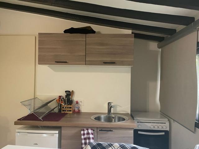 Location appartement, 16.8 m² T 1 à Lyon 8, 600 €
