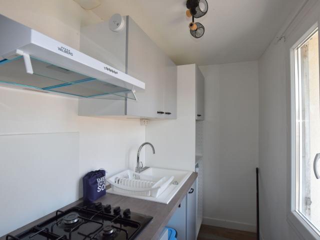 Location appartement, 18.44 m² T 1 à La Mulatière, 600 €