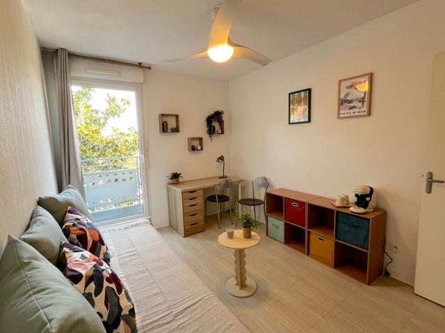 Location appartement, 18.69 m² T 1 à Aix en Provence, 620 €