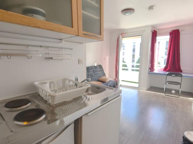 Location appartement, 18.2 m² T 1 à Grenoble, 495 €
