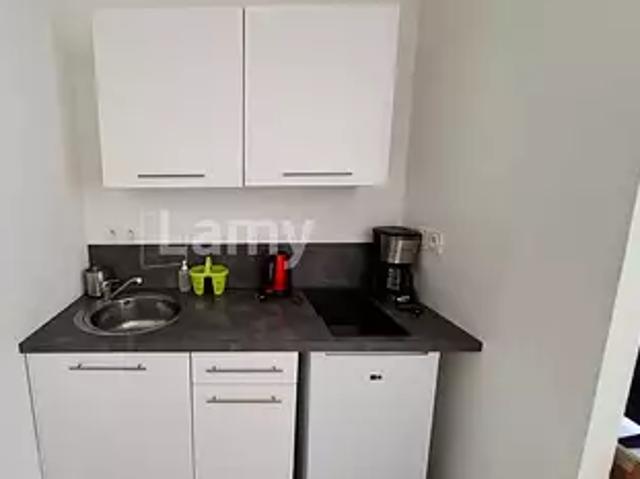 location appartement, 19.73 m² au dernier étage