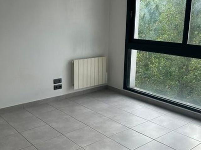 Location appartement, 19.78 m² T 1 à Gournay sur Marne, 602 €