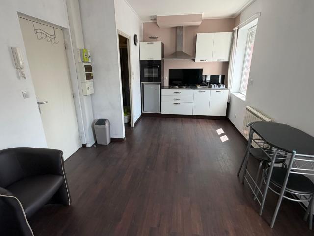 Location appartement, 19.92 m² T 1 à Roubaix, 438 €