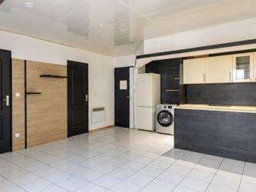 Location appartement 1 pièce Marseille 11e 13