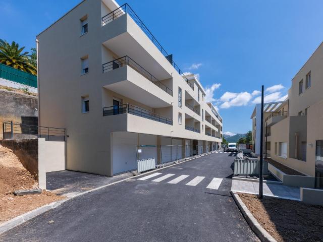 Location appartement 1 pièce MARSEILLE 37m² à 697.82€/mois CDC Habitat