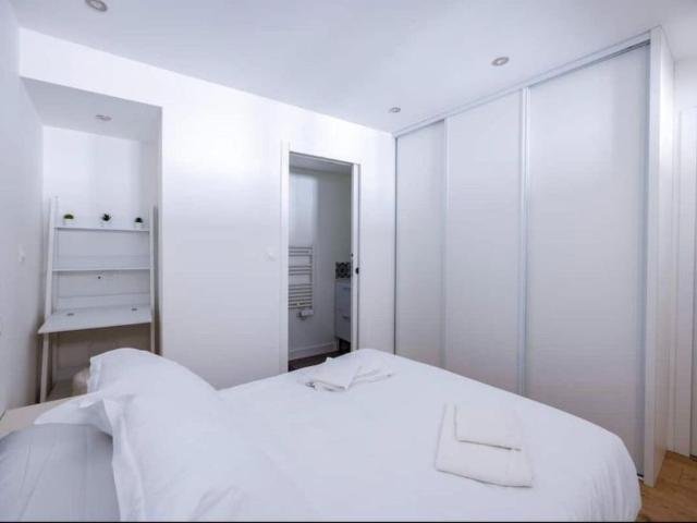Location Appartement 1 pièce Meublé 41m² LA ROCHELLE 17000