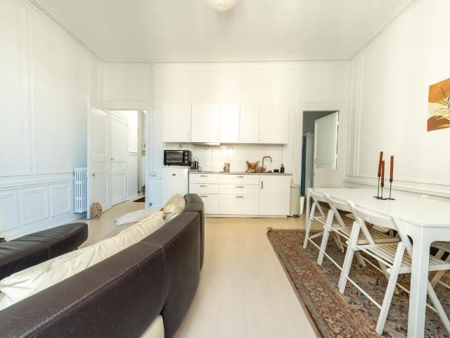 Location Appartement 1 pièce Meublé 47m² NANTES 44000
