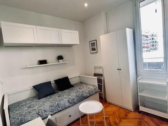 Location Appartement 1 pièce Meublé 13m² NICE 06000