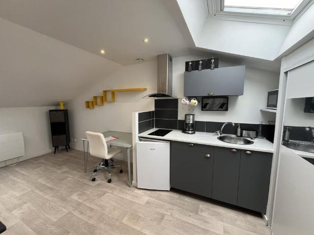Location Appartement 1 pièce Meublé 14m² ANGERS 49000