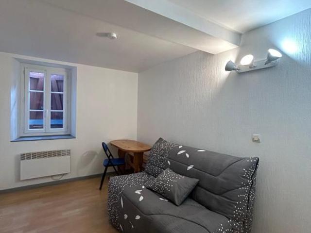 Location Appartement 1 pièce Meublé 18m² AIRE SUR L ADOUR 40800