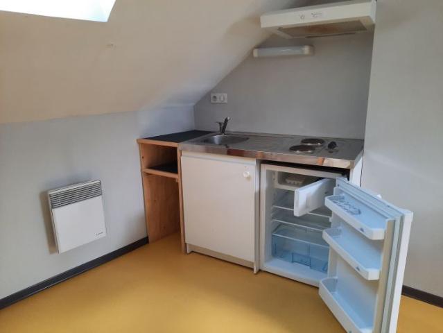 Location Appartement 1 pièce Meublé 18m² EGLETONS 19300