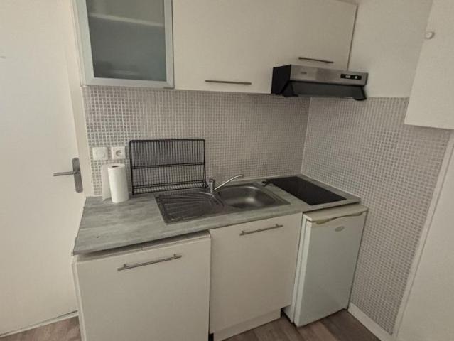 Location Appartement 1 pièce Meublé 18m² NANTES 44000