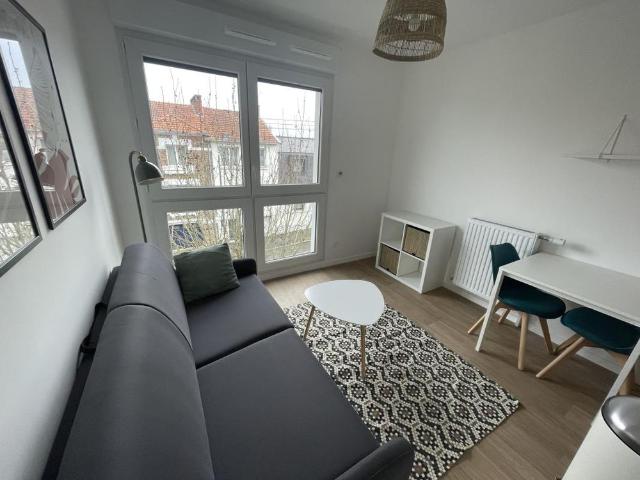 Location Appartement 1 pièce Meublé 18m² NANTES 44300