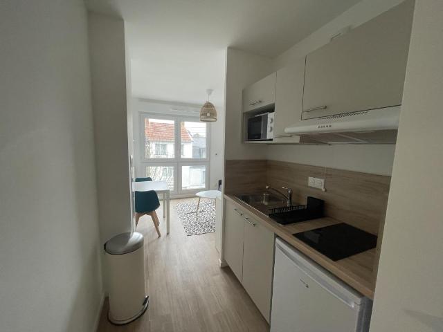 Location Appartement 1 pièce Meublé 18m² NANTES 44300