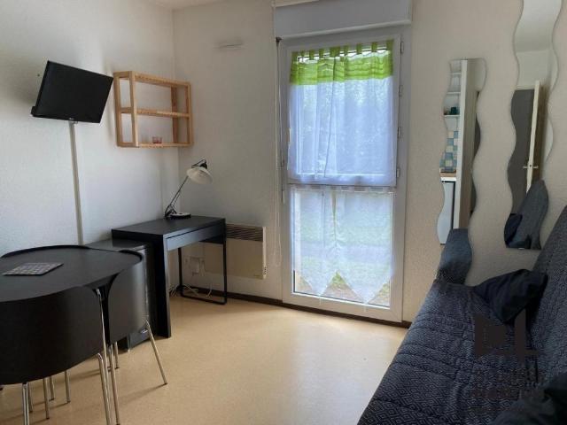 Location Appartement 1 pièce Meublé 18m² TOURS 37200