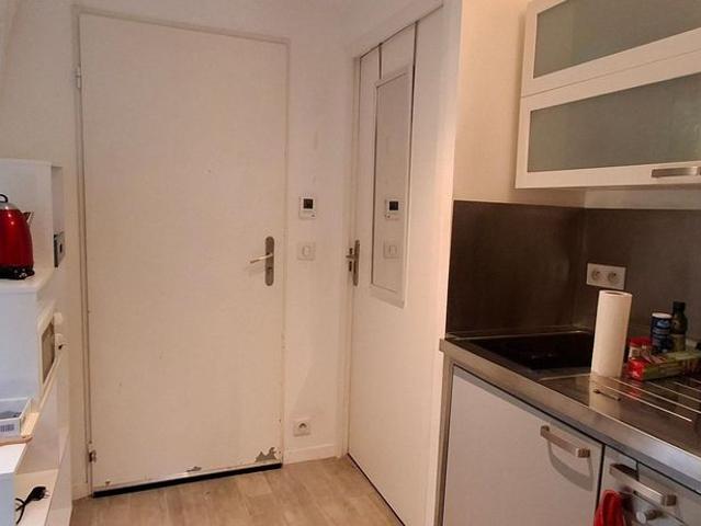 Location Appartement 1 pièce Meublé 19m² STE FOY LES LYON 69110