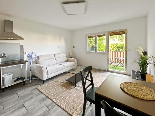 Location Appartement 1 pièce Meublé 21m² ANTIBES 06600