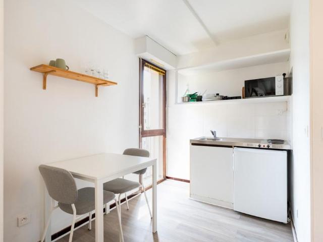 Location Appartement 1 pièce Meublé 21m² ANNECY 74000