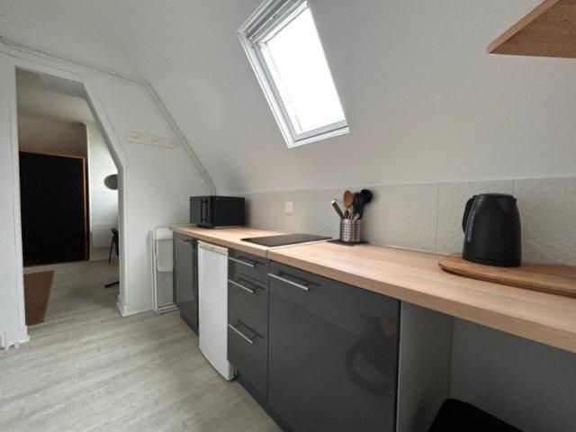 Location Appartement 1 pièce Meublé 22m² BLOIS 41000