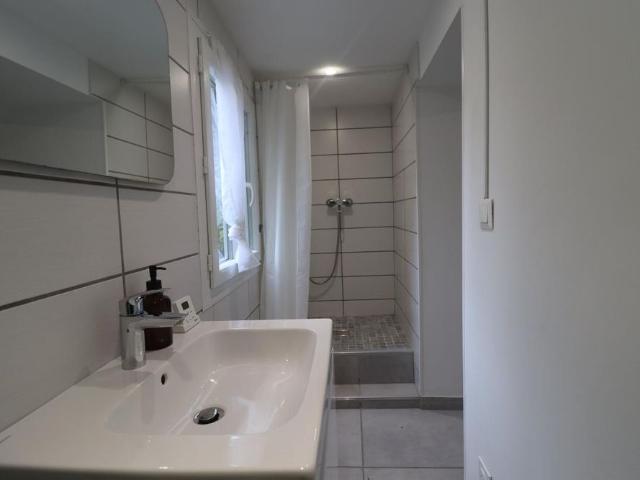 Location Appartement 1 pièce Meublé 22m² L ESCARENE 06440