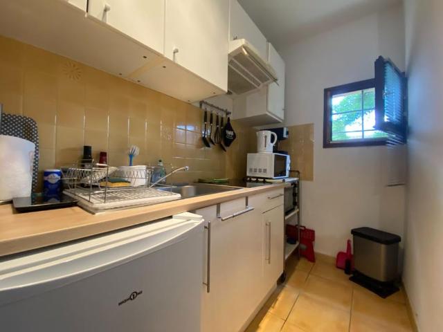 Location Appartement 1 pièce Meublé 27m² AVIGNON 84000