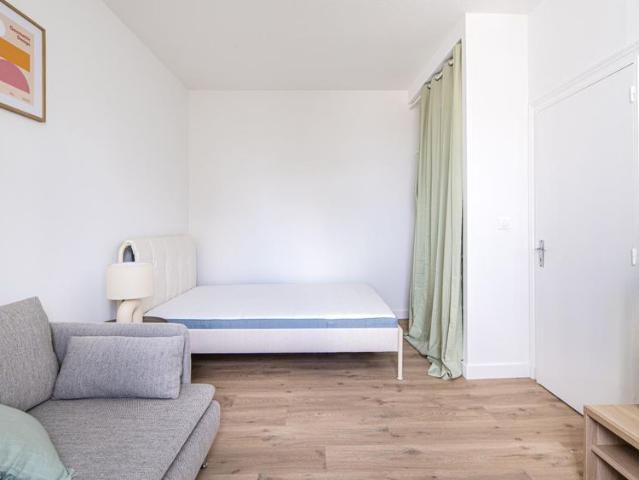 Location Appartement 1 pièce Meublé 24m² NANTES 44100
