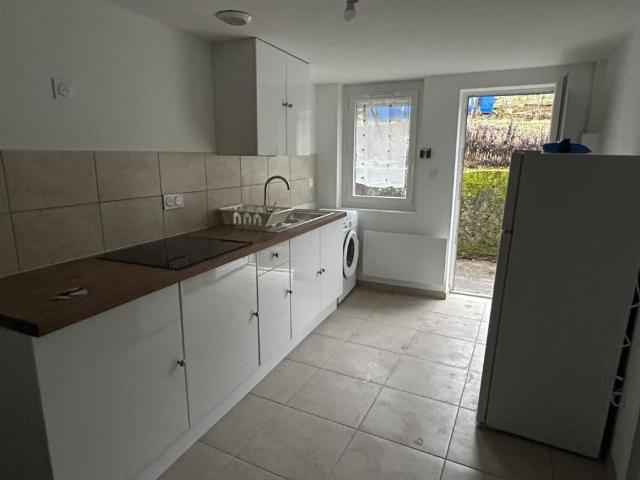 Location Appartement 1 pièce Meublé 26m² LE CREUSOT 71200