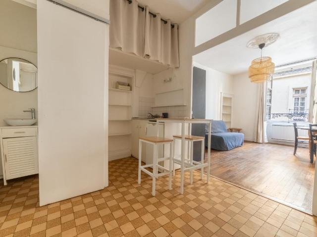 Location Appartement 1 pièce Meublé 26m² NANTES 44000