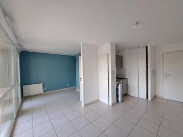 Location Appartement 1 pièce Meublé 28m² VETRAZ MONTHOUX 74100