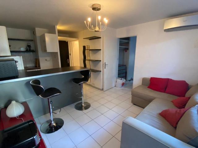 Location Appartement 1 pièce Meublé 29m² MONTPELLIER 34000