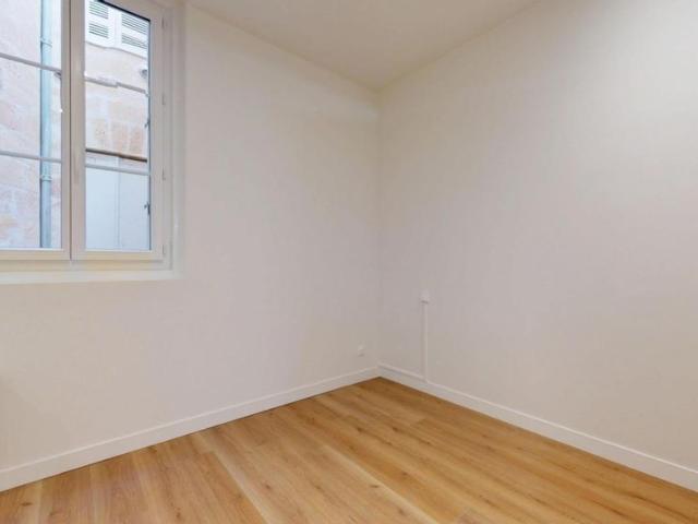 Location Appartement 1 pièce Meublé 33m² BORDEAUX 33000
