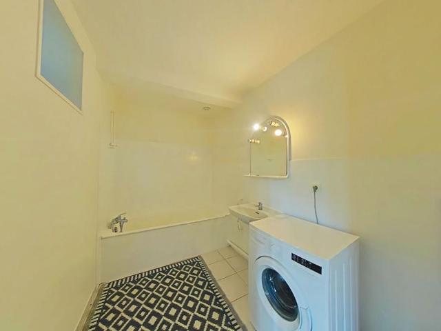 Location Appartement 1 pièce Meublé 33m² ROMANS SUR ISERE 26100
