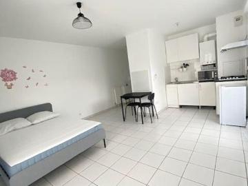 Location Appartement 1 pièce Meublé 30m² POMPONNE 77400