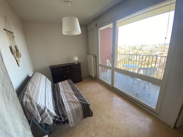 Location Appartement 1 pièce Meublé 31m² LE CREUSOT 71200