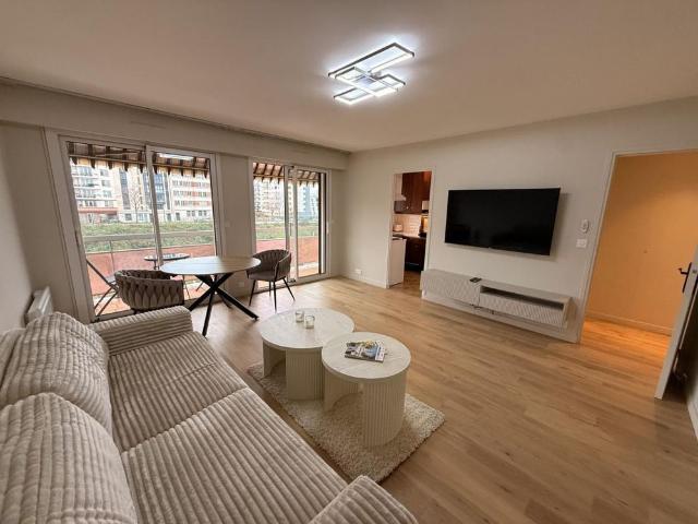 Location Appartement 1 pièce Meublé 32m² CHARENTON LE PONT 94220