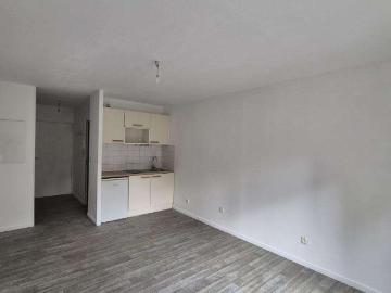 Location appartement 1 pièce Nantes Centre Ville 44