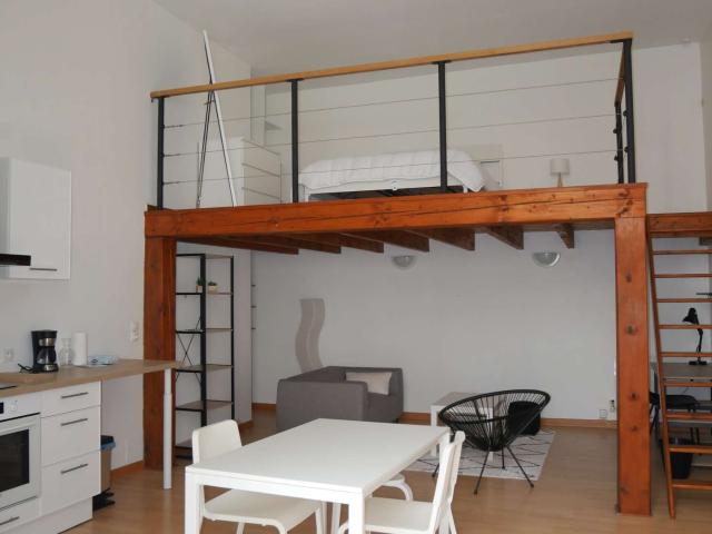 Location appartement 1 pièce Nantes Centre Ville 44