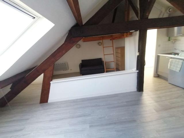 Location appartement 1 pièce Nantes Centre Ville 44