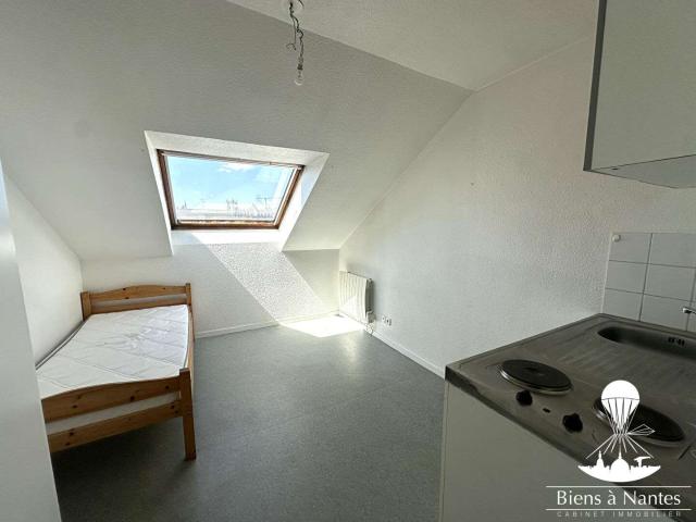 Location appartement 1 pièce Nantes Centre Ville 44