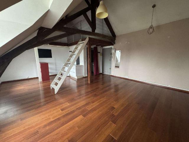 Location appartement 1 pièce Nantes Centre Ville 44