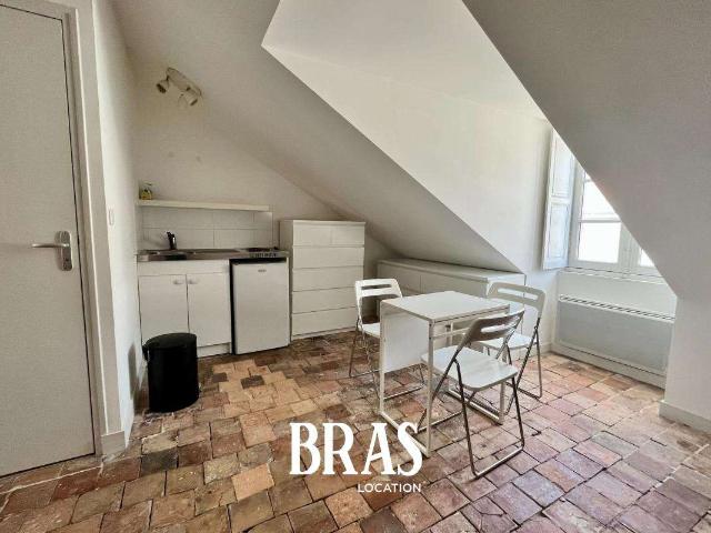 Location appartement 1 pièce Nantes Centre Ville 44