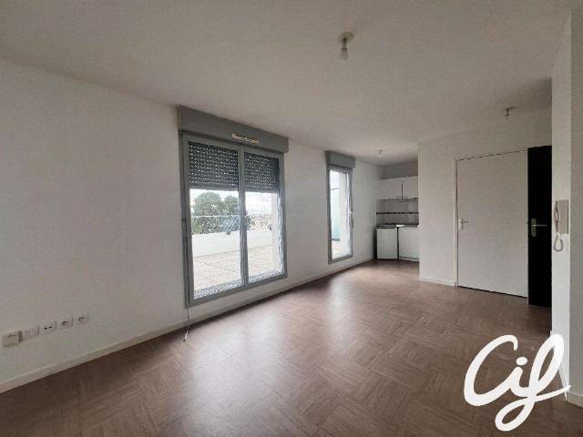 Location appartement 1 pièce Nantes Pont Du Cens Petit Port 44