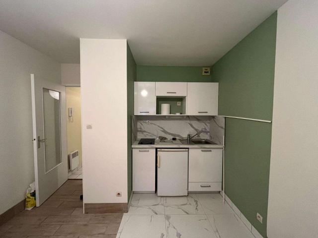 Location appartement 1 pièce Nantes Rond Point de Paris Blanche de Castille 44