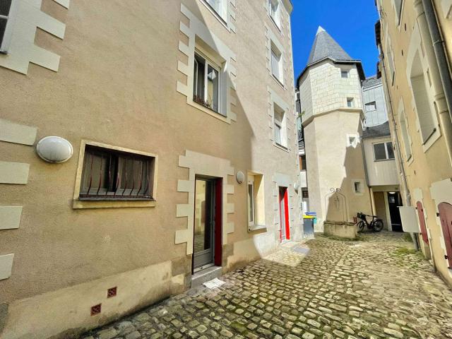 Location appartement 1 pièce Nantes Saint Clément Jardin des plantes 44