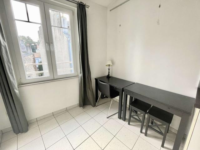 Location appartement 1 pièce Nantes Saint Clément Jardin des plantes 44