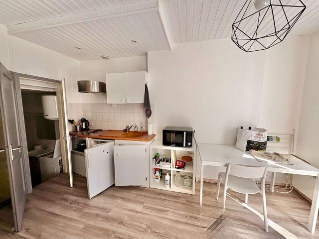 Location appartement 1 pièce Nantes Saint Clément Jardin des plantes 44