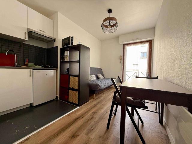 Location appartement 1 pièce Nantes Saint Clément Jardin des plantes 44