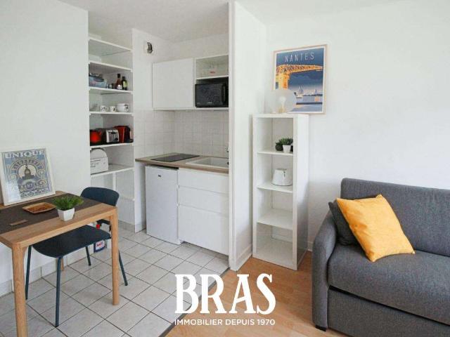 Location appartement 1 pièce Nantes Saint Clément Jardin des plantes 44