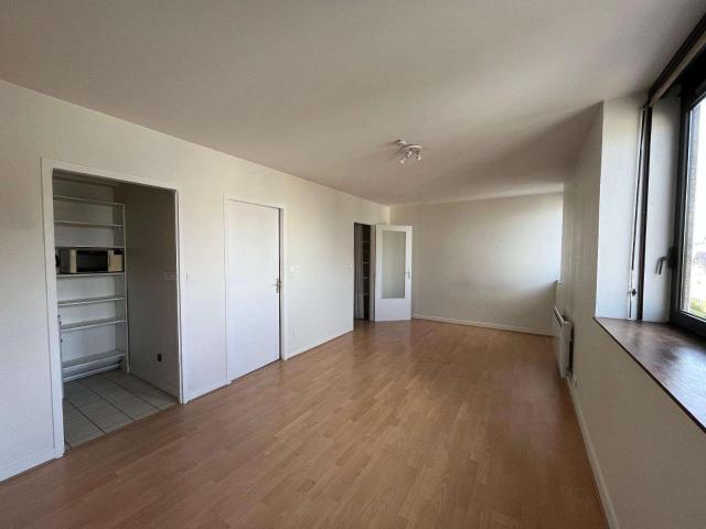 Location appartement 1 pièce Nantes Saint Donatien 44