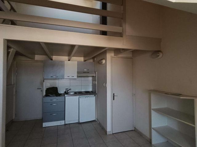 Location appartement 1 pièce Nantes Saint Jacques 44